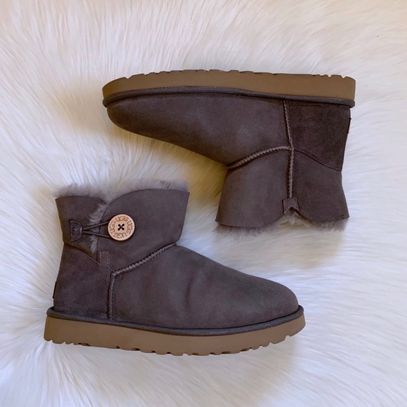 UGG Mole Mini Bailey Button II Boots - Picture 3 of 7